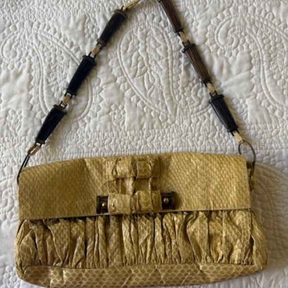 R&Y Augousti Beige Snakeskin Clutch - Picture 1 of 4